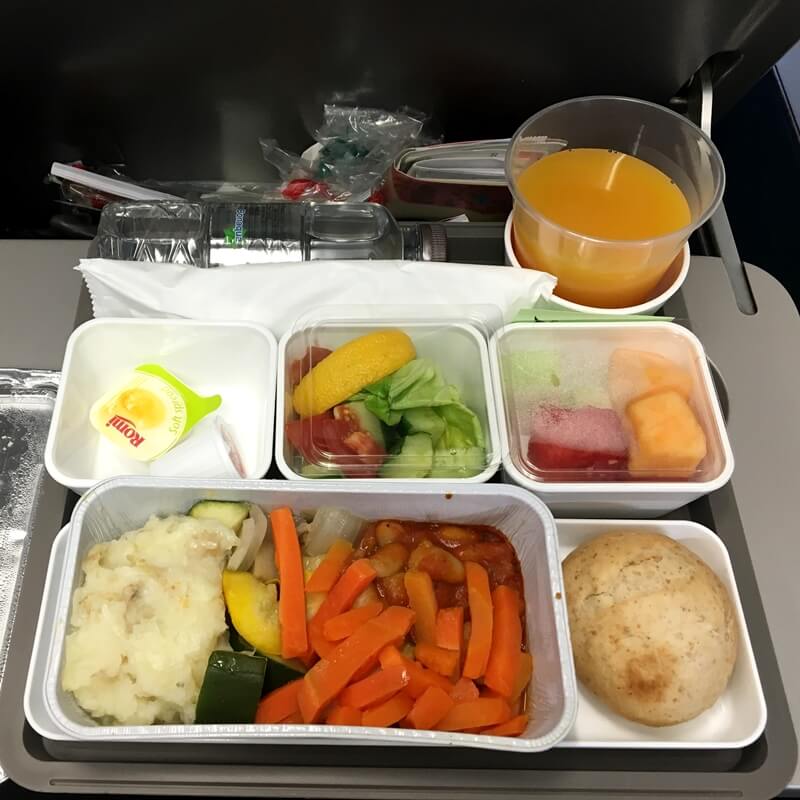 Cathay airline vegan meal