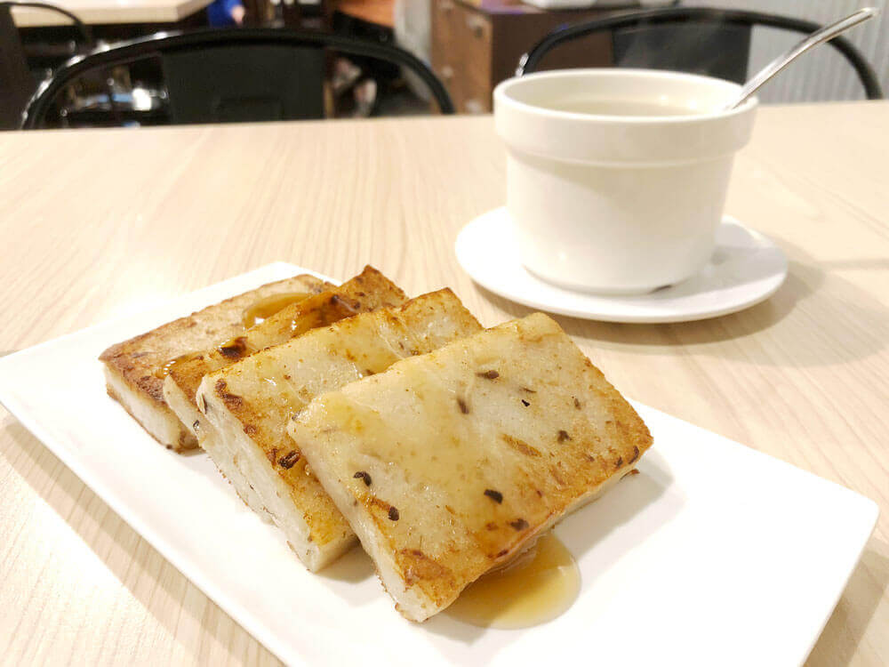 fozhiwei-lins-vegetarian-radishcake2