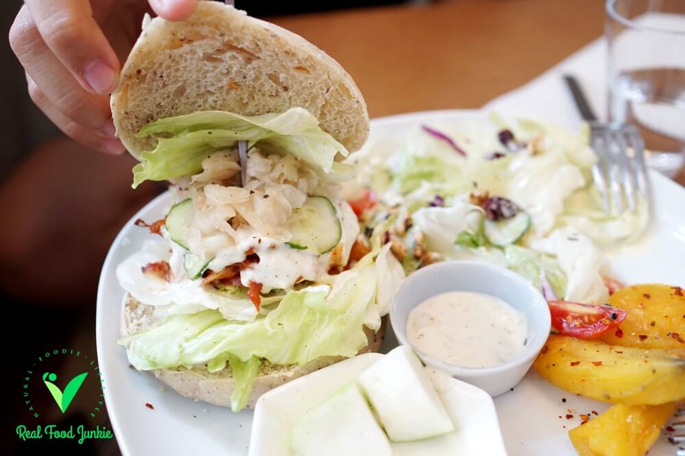 Mottainai Plant-Based Whole Food Cafe - burger 3