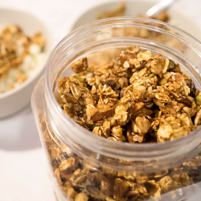 healthy nut granola