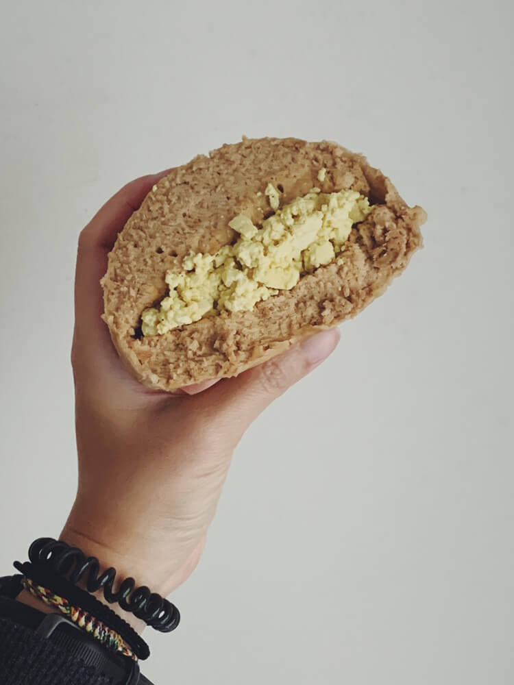 vegan-scrambled-egg-breakfast